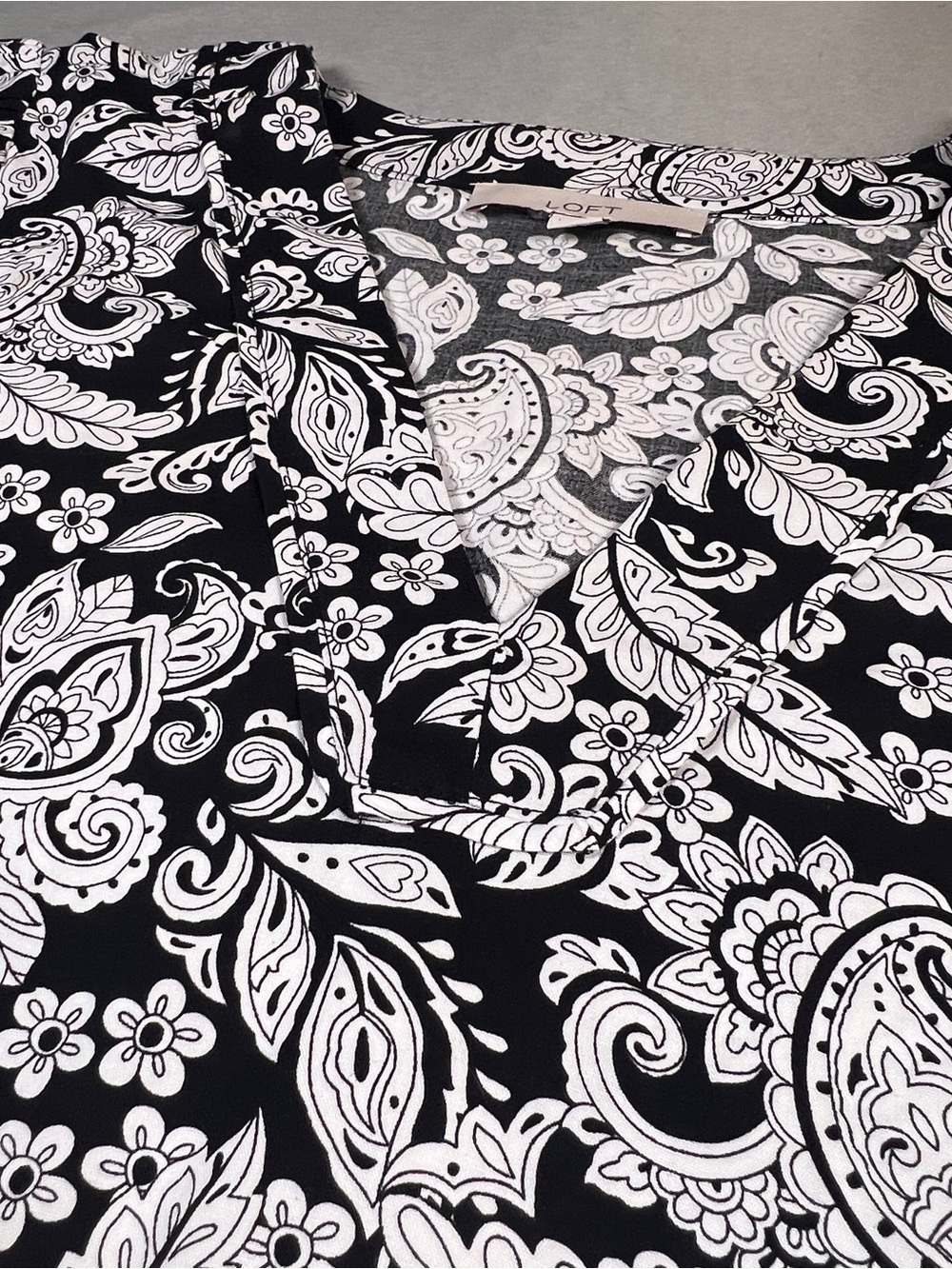 LOFT Black White Paisley Blouse Women’s Large 3/4 Sleeve Boho Top